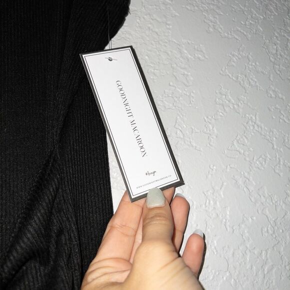 NWT Goodnight Macaroon Black Aimee Front Tied Dress Size Large - Picture 4 of 6